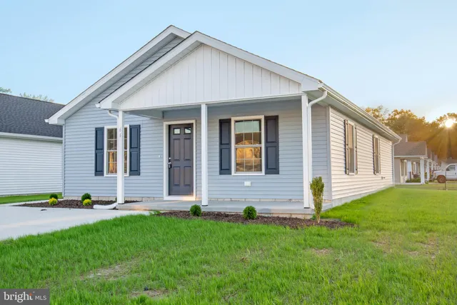 $297,000 | 66 Meadow Wood Lane, Harrington, DE 19952