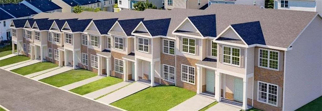 2788 Laurel Ridge Circle Atlanta, GA 30344 - Photo 16 of 16 a view of an house with backyard and porch