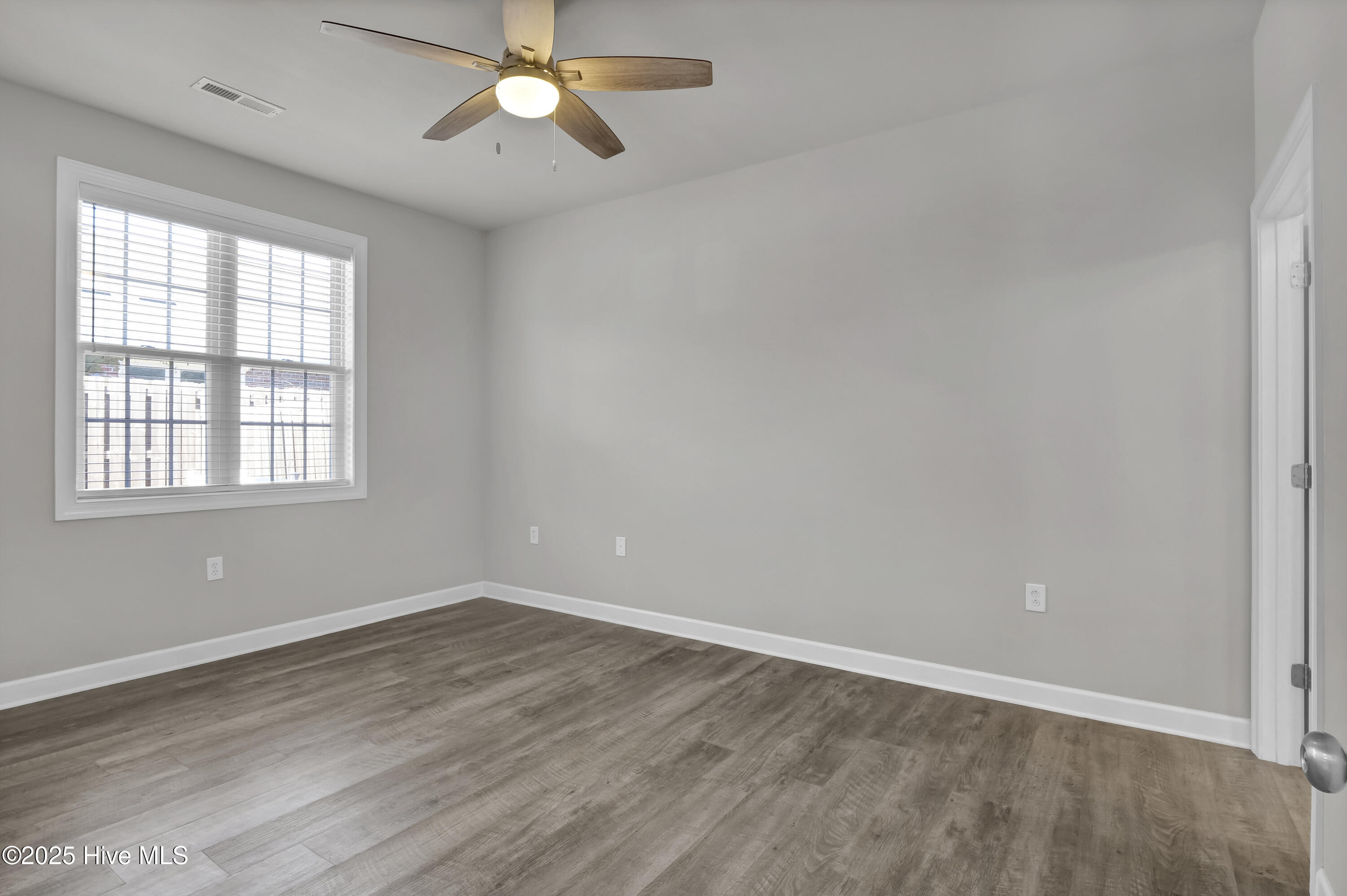 5006 Carleton Drive, Unit 141 Wilmington, NC 28403 - Photo 22 of 33 019_p1222319_427
