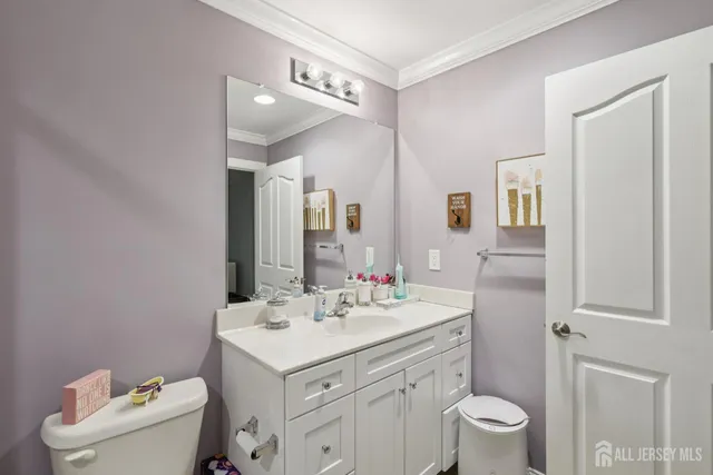 $1,100,000 | 1 Majestic Woods Drive, Monroe Township, NJ 08831