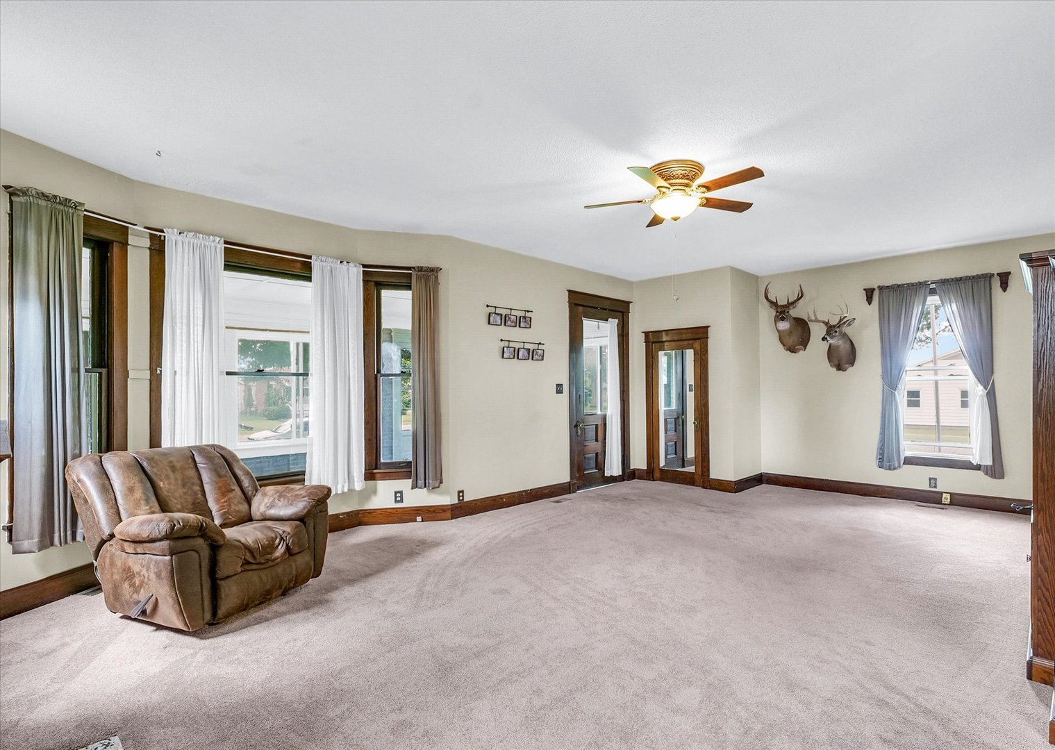 301 North Main Street Fithian, IL 61844 - Photo 9 of 53 a living room with furniture and a window