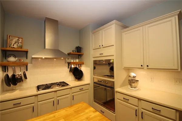 $2,295 | 12517 Sir Christophers Cove, Austin, TX 78729