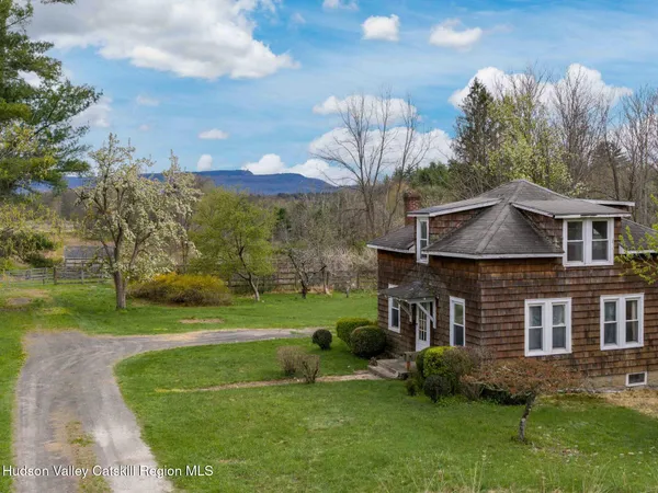 $699,000 | 280 Cooper Street, Accord, NY 12404