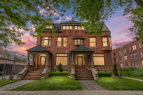 $4,500 | 647 West Alexandrine Street, Detroit, MI 48201