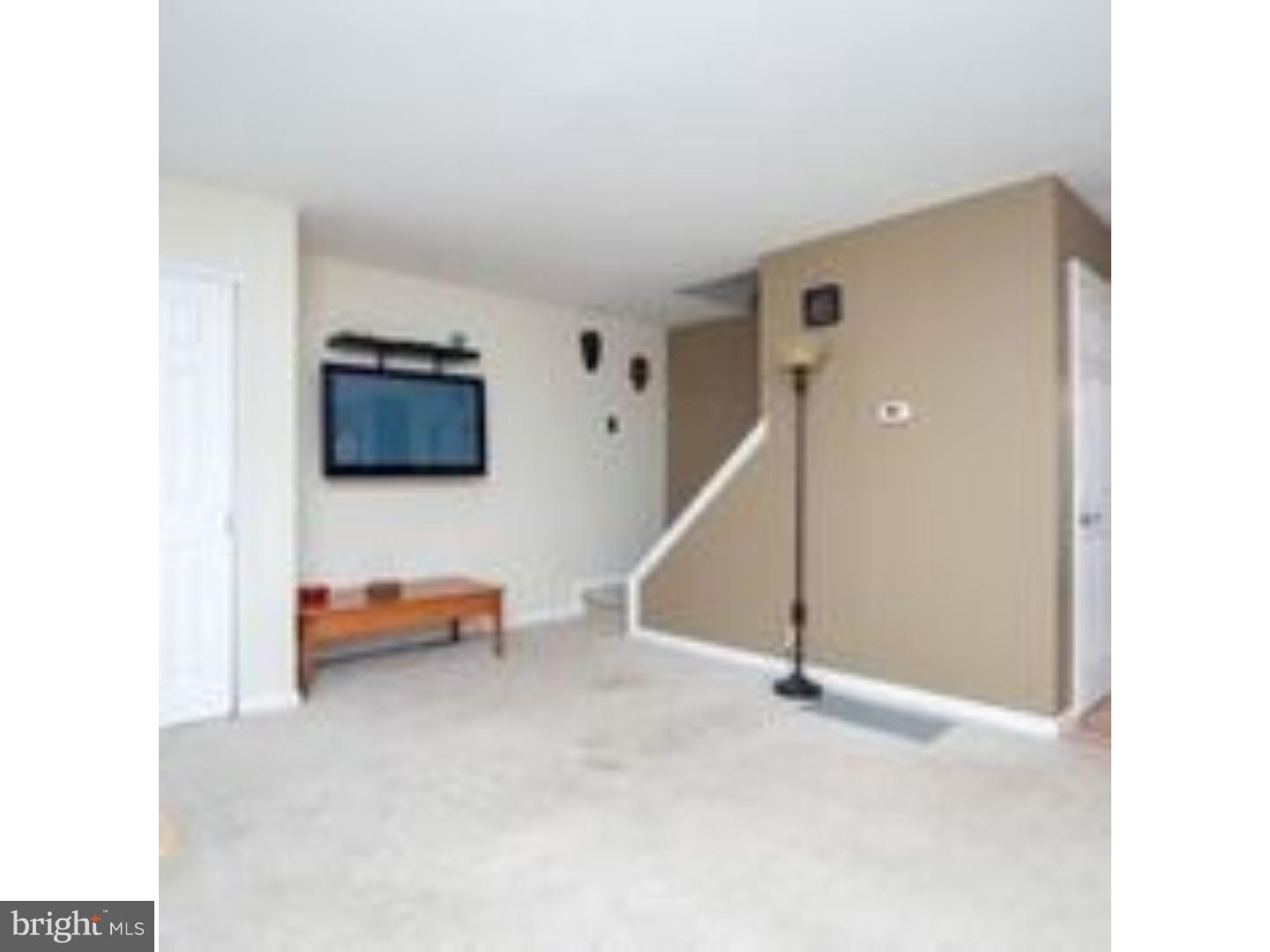 3 Evergreen Road Pottstown, PA 19464 - Photo 4 of 25 Living Room