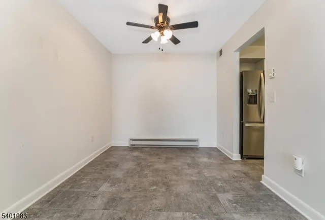 $270,000 | 53 Overlook Drive, Clinton, NJ 08809