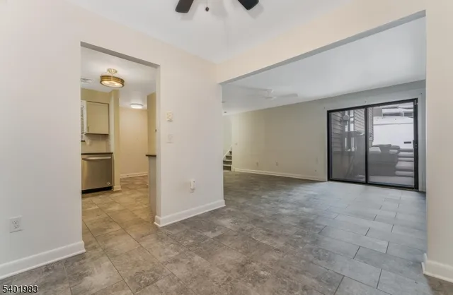 $270,000 | 53 Overlook Drive, Clinton, NJ 08809