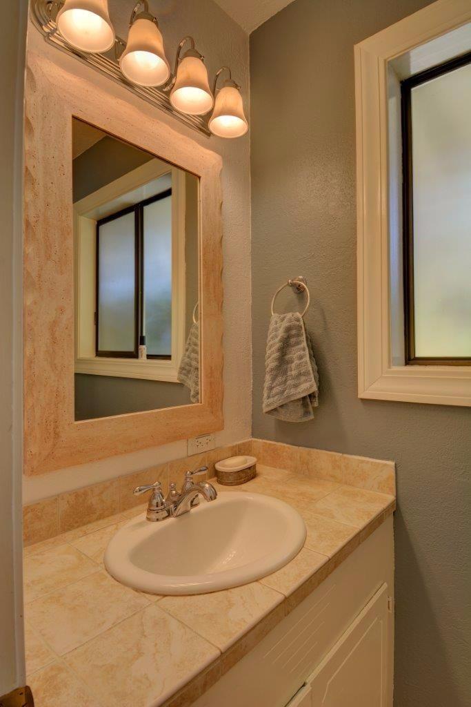 2079 Knowles Road Medford, OR 97501 - Photo 16 of 25 Additional Photo
