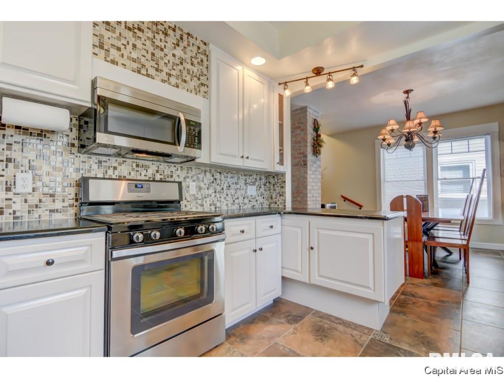 904 North 4th Street Springfield, IL 62702 - Photo 14 of 34