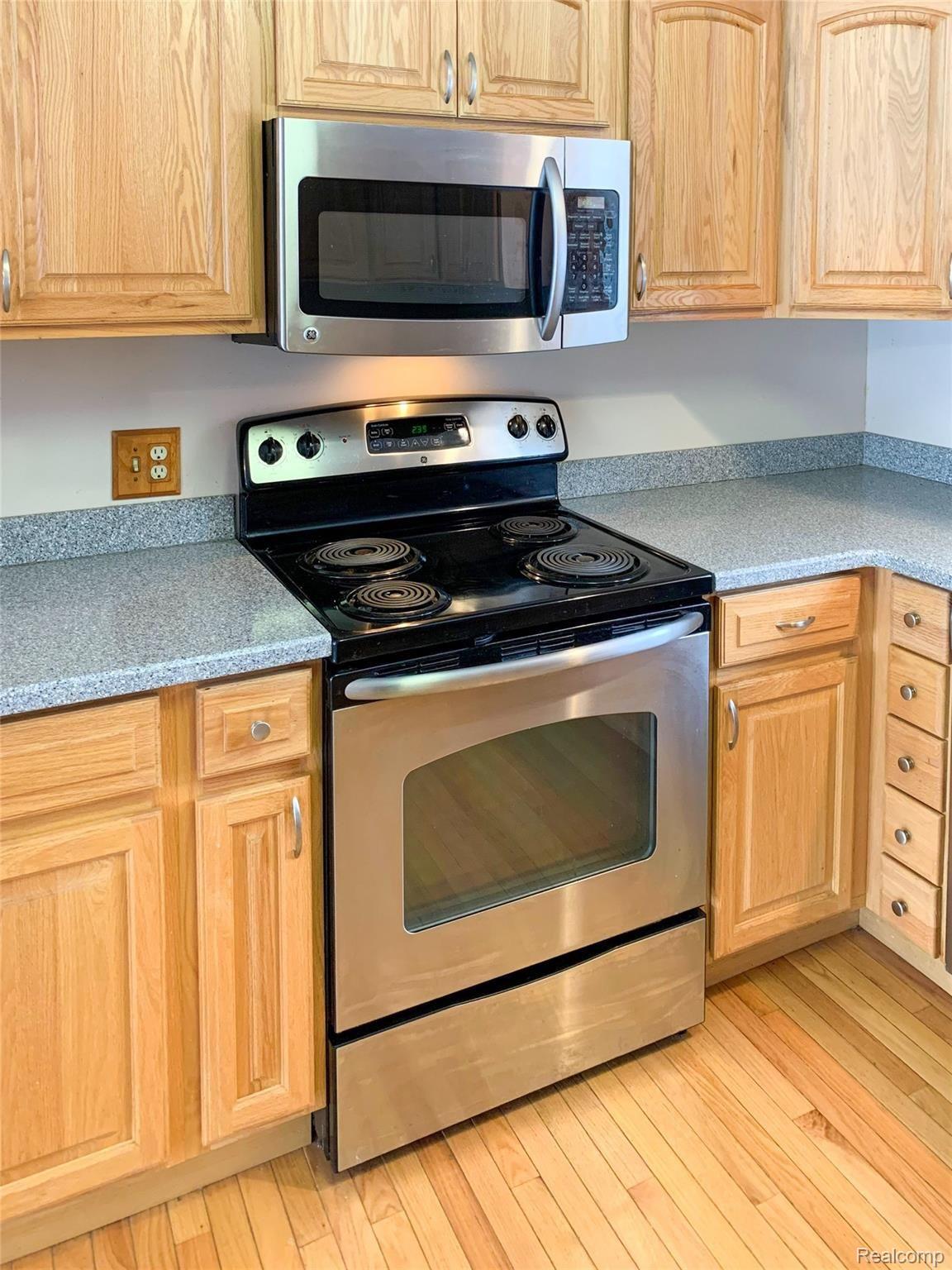 8074 East Carpenter Road Davison, MI 48423 - Photo 6 of 33 A02A1A96-8206-4EE9-8BAC-6E5E2F6CBF74.jpeg