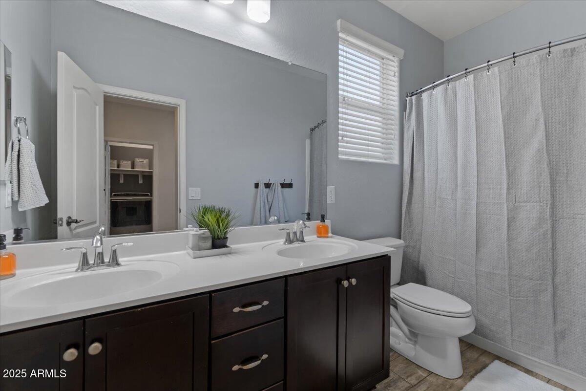 18467 West Statler Street Surprise, AZ 85388 - Photo 36 of 51 39-Full bath