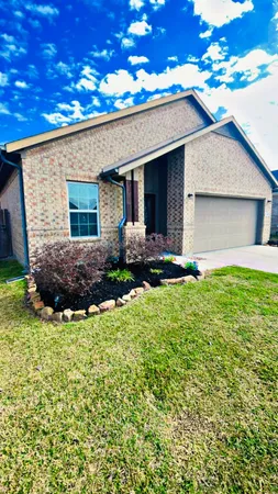$2,149 | 8626 Willet Street, Baytown, TX 77521
