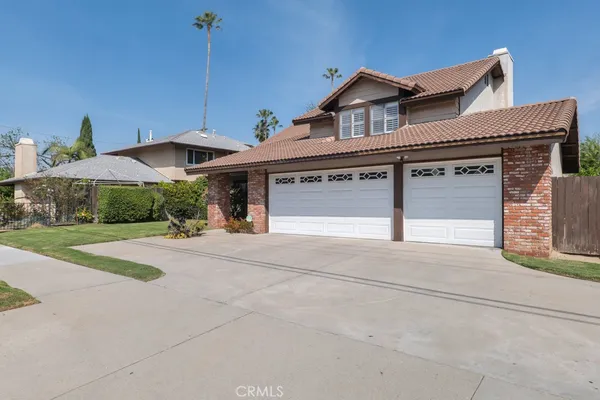 $895,000 | 7826 Winnetka Avenue, Winnetka, CA 91306