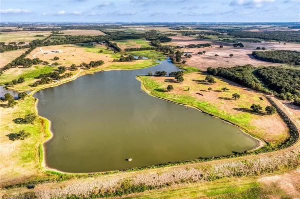 $1,895,000 | 3096 Happy Swaner Lane, Axtell, TX 76624