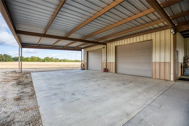 $1,895,000 | 3096 Happy Swaner Lane, Axtell, TX 76624