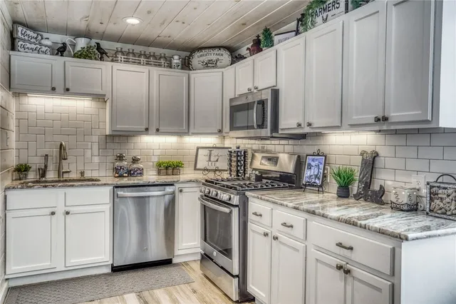 $1,895,000 | 3096 Happy Swaner Lane, Axtell, TX 76624