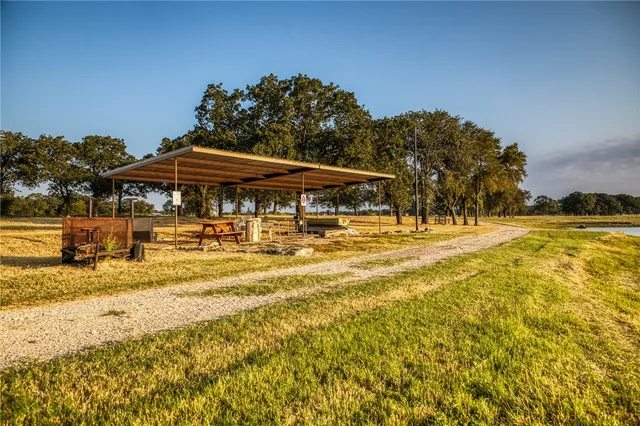 $1,895,000 | 3096 Happy Swaner Lane, Axtell, TX 76624