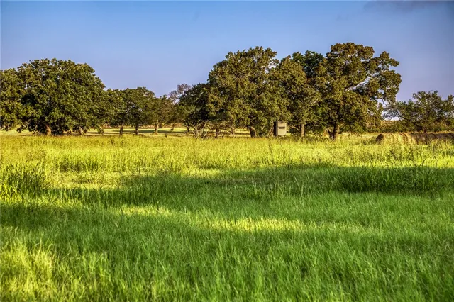 $1,895,000 | 3096 Happy Swaner Lane, Axtell, TX 76624