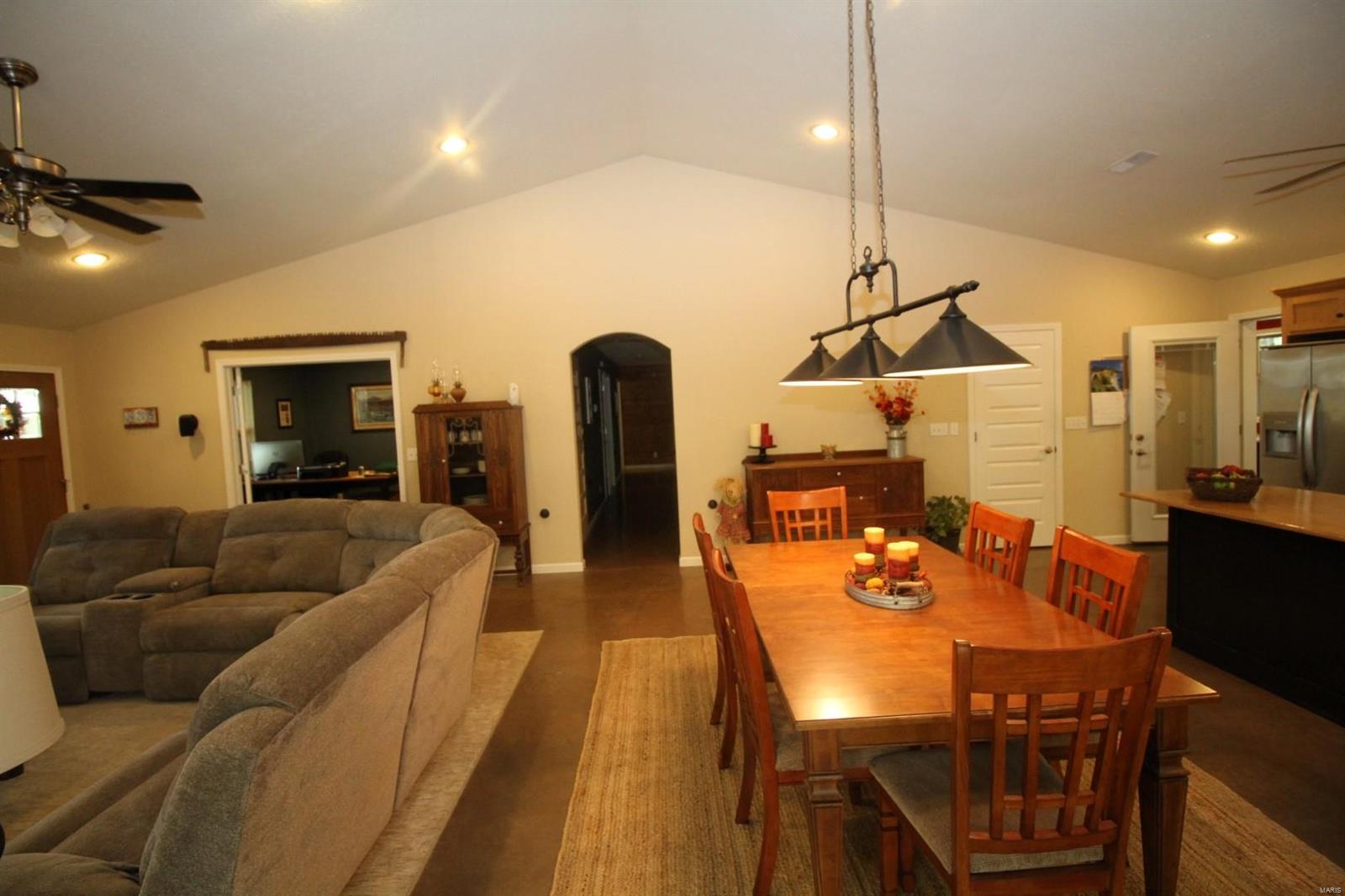 5121 Winegarners Road Salem, IL 62881 - Photo 11 of 66 Gallery Image 11