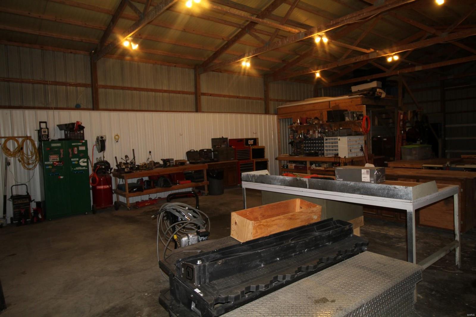 5121 Winegarners Road Salem, IL 62881 - Photo 39 of 66 Gallery Image 39
