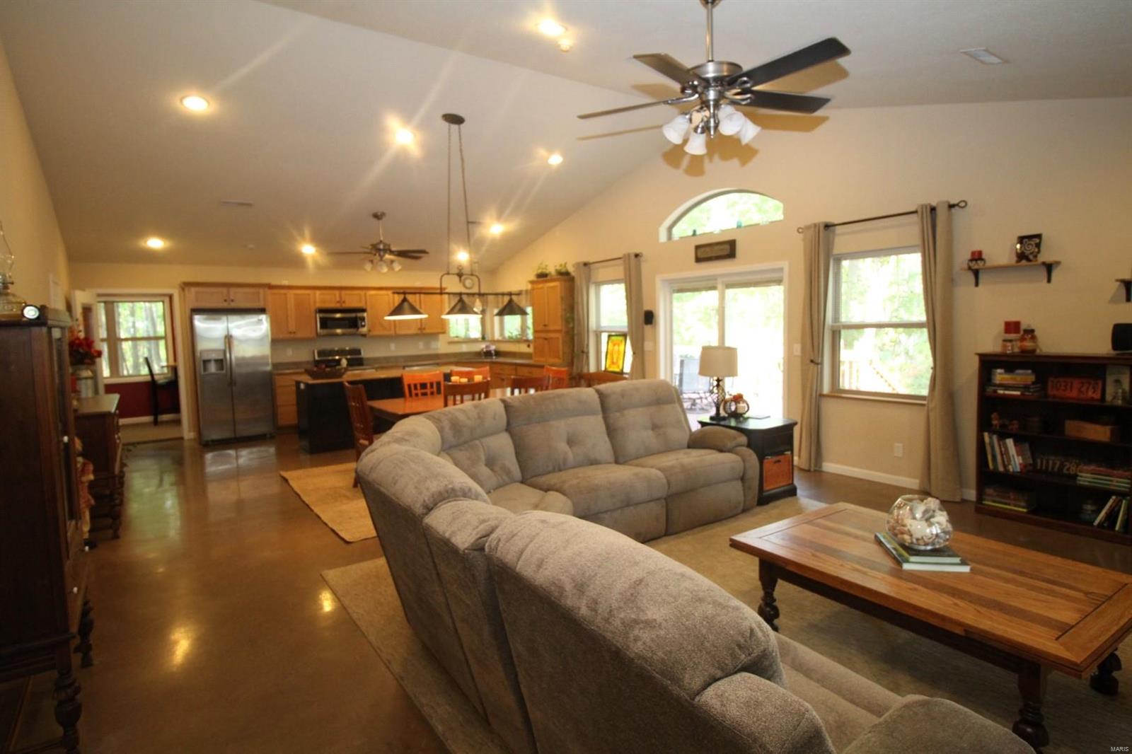 5121 Winegarners Road Salem, IL 62881 - Photo 6 of 66 Gallery Image 6