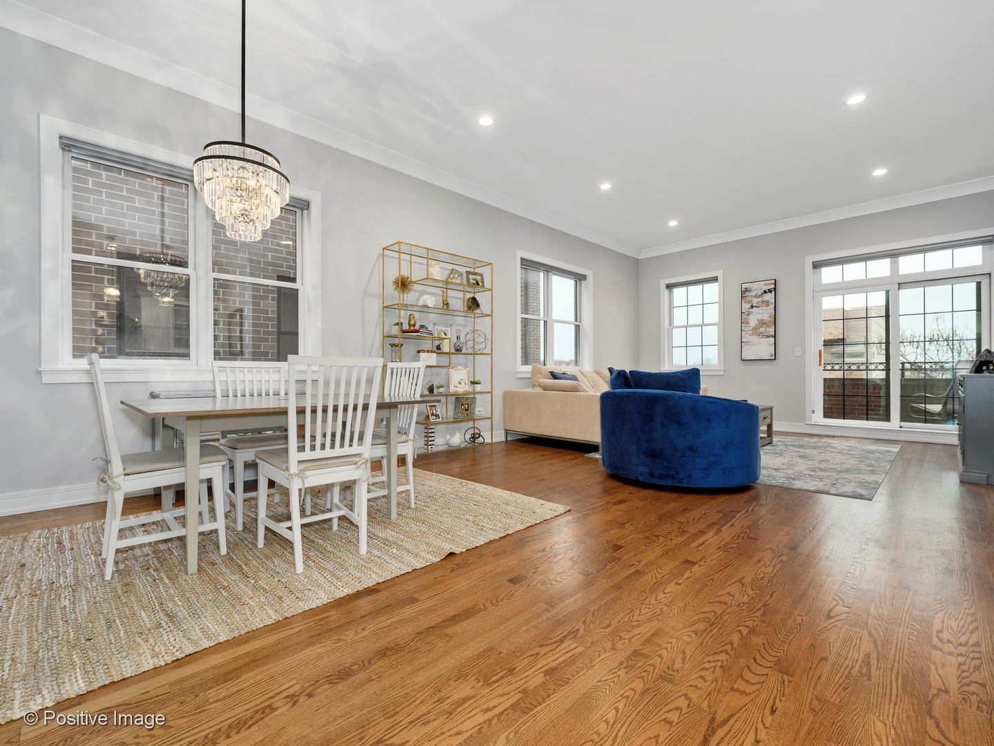 2245 West Irving Park Road, Unit 4 Chicago, IL 60618 - Photo 2 of 20