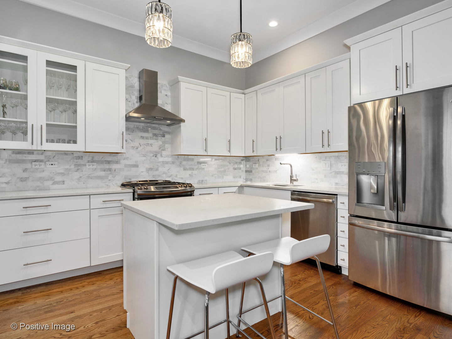 2245 West Irving Park Road, Unit 4 Chicago, IL 60618 - Photo 8 of 20