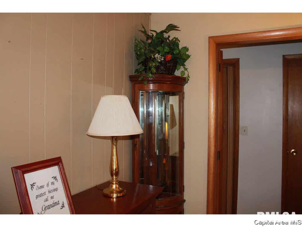 200 West Spring Grove Avenue Alexis, IL 61412 - Photo 11 of 22 Gallery Image 11