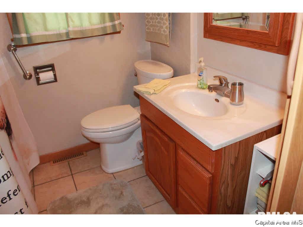 200 West Spring Grove Avenue Alexis, IL 61412 - Photo 14 of 22 Gallery Image 14