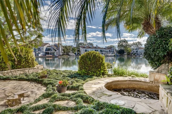 $1,590,000 | 3572 Bravata Drive, Huntington Beach, CA 92649