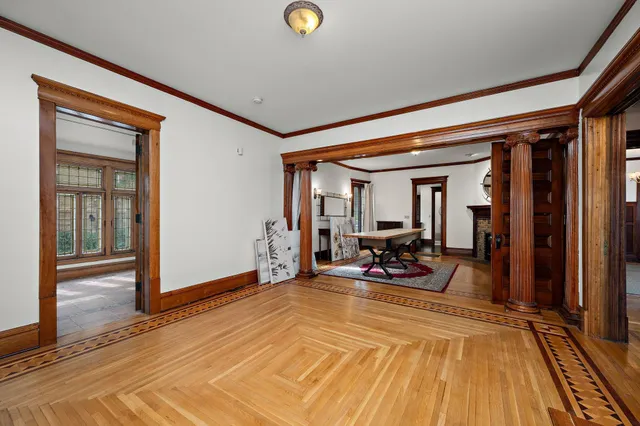 $999,900 | 425 Oak Grove Street, Minneapolis, MN 55403