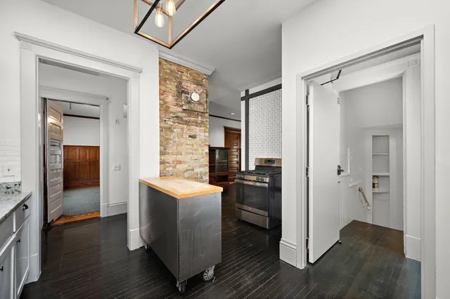 $999,900 | 425 Oak Grove Street, Minneapolis, MN 55403