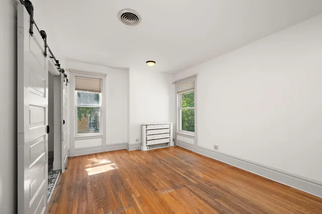 $999,900 | 425 Oak Grove Street, Minneapolis, MN 55403