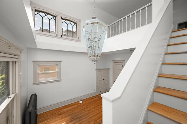 $999,900 | 425 Oak Grove Street, Minneapolis, MN 55403