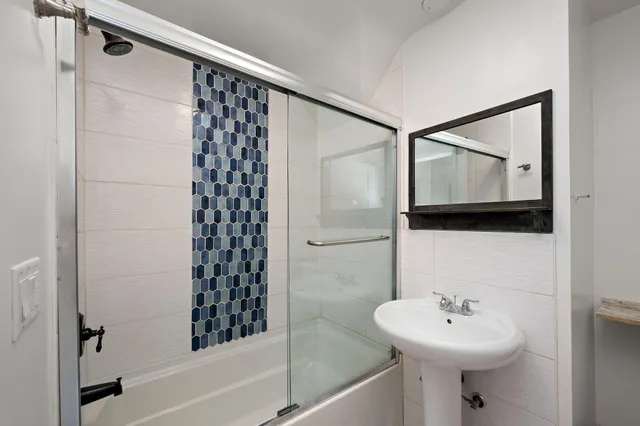 $999,900 | 425 Oak Grove Street, Minneapolis, MN 55403