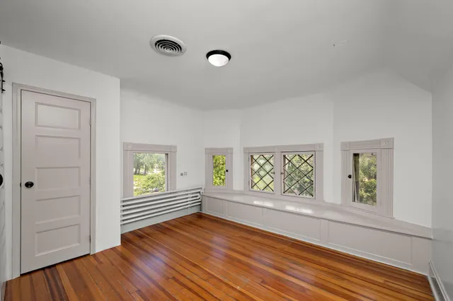 $999,900 | 425 Oak Grove Street, Minneapolis, MN 55403