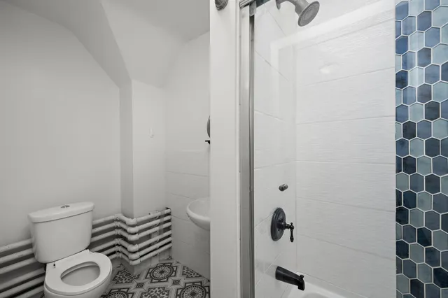 $999,900 | 425 Oak Grove Street, Minneapolis, MN 55403