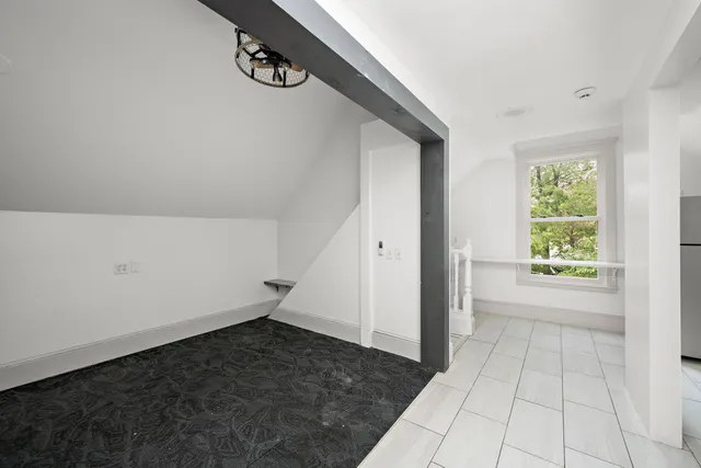 $999,900 | 425 Oak Grove Street, Minneapolis, MN 55403