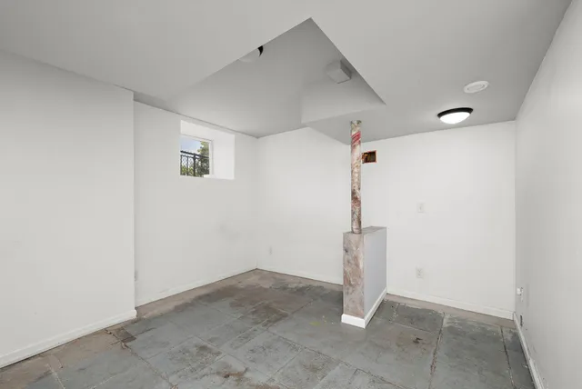 $999,900 | 425 Oak Grove Street, Minneapolis, MN 55403