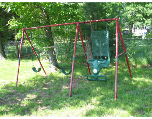 38 Kings Road Canton, MA 02021 - Photo 15 of 16 Gallery Image 15