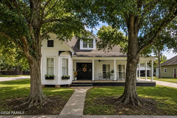 $224,900 | 403 East 8th Street, Crowley, LA 70526