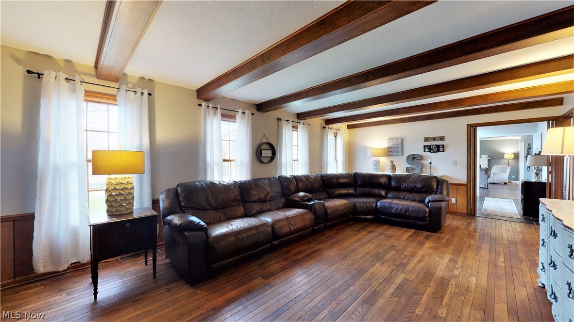 224 Hurd Road Aurora, OH 44202 - Photo 17 of 35 Gallery Image 17