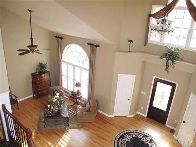 3600 Moss Bluff Court Raleigh, NC 27613 - Photo 3 of 25