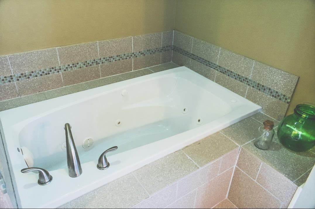 4000 Anderson Road, Unit 43 Nashville, TN 37217 - Photo 15 of 21 a bathroom with a shower