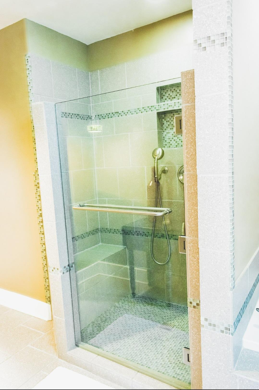 4000 Anderson Road, Unit 43 Nashville, TN 37217 - Photo 16 of 21 a bathroom with a shower