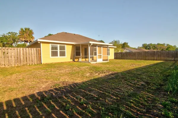 $318,000 | 15572 Northwest 136th Terrace, Alachua, FL 32615