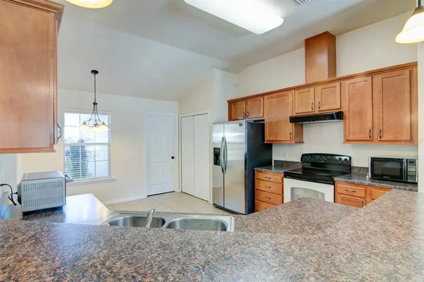 $318,000 | 15572 Northwest 136th Terrace, Alachua, FL 32615
