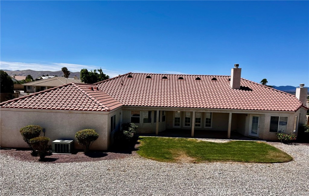 20230 Quail Run Road Apple Valley, CA 92308 - Photo 12 of 71