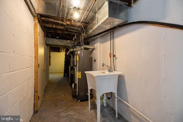 1928 Edwards Road Folcroft, PA 19032 - Photo 4 of 20 laundry, gas heat and gas hot water
