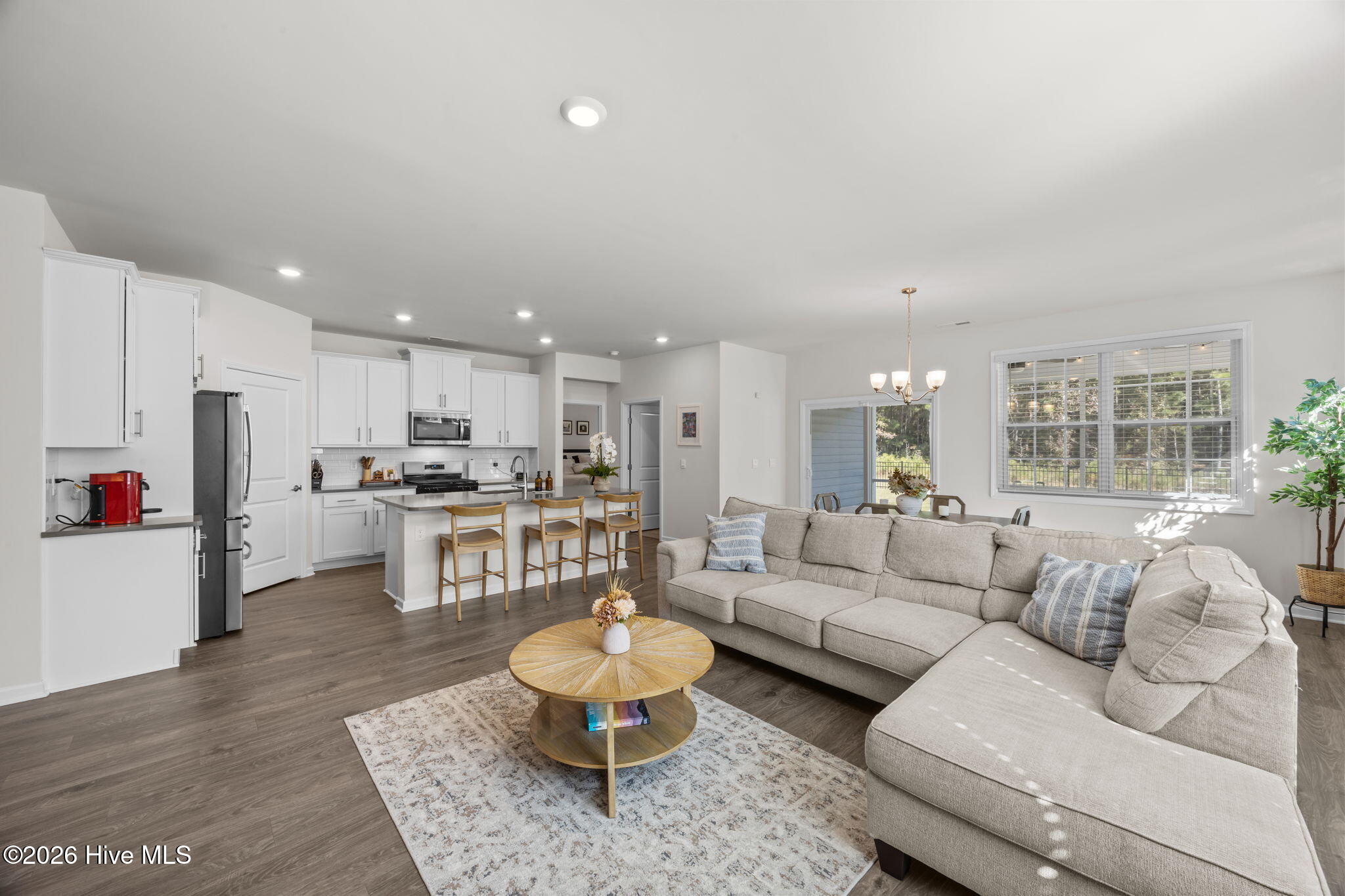 5015 Cinnamon Run New Bern, NC 28562 - Photo 4 of 39 21-web-or-mls-0C0A4554